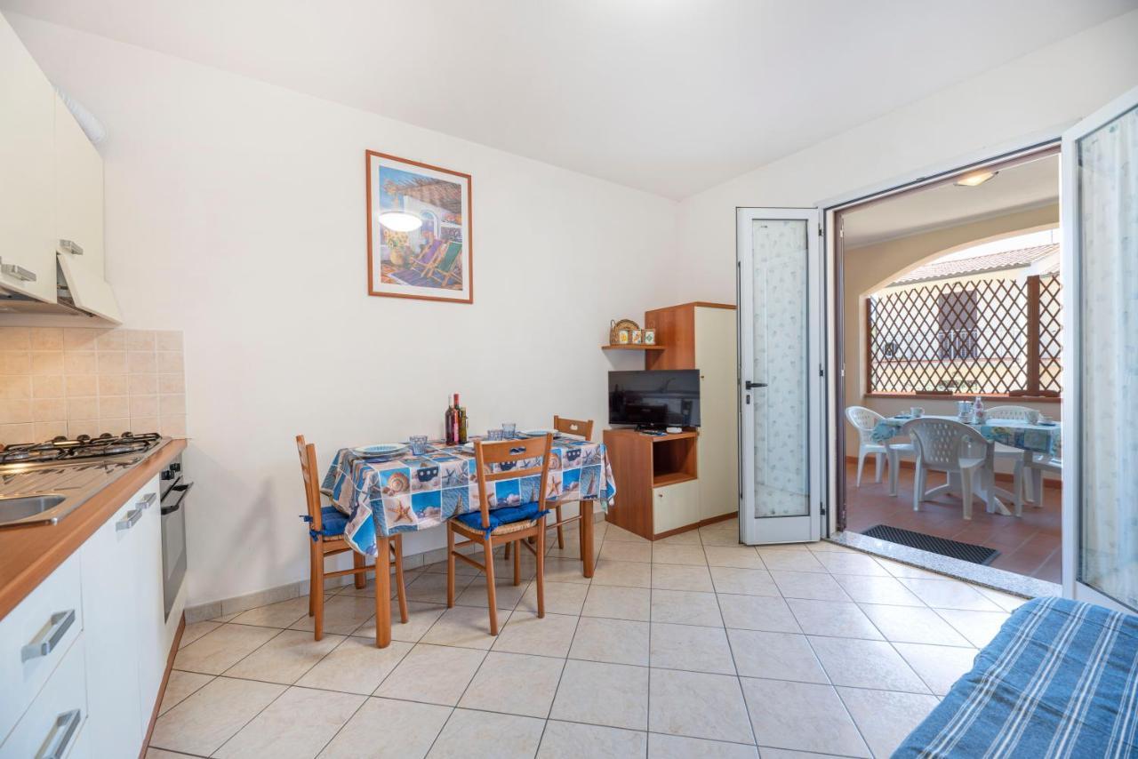 Appartamenti Casa Dini Marina di Campo Exteriör bild